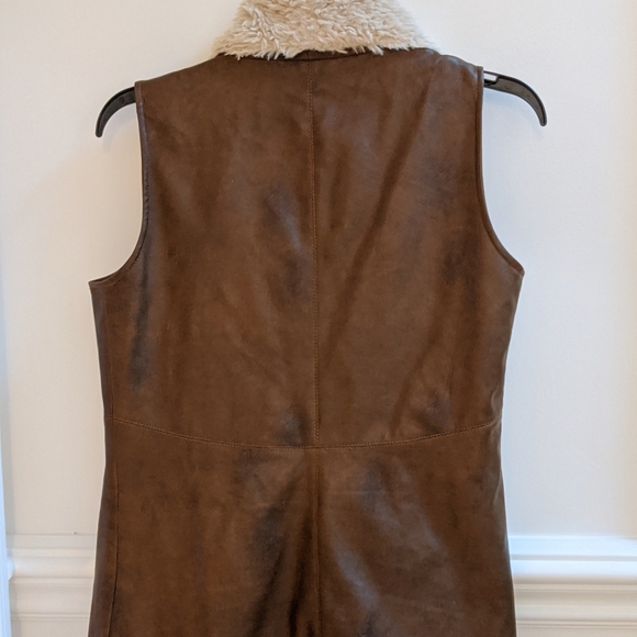 Vegan leather vest by BB Dakota - Picture 4 of 6